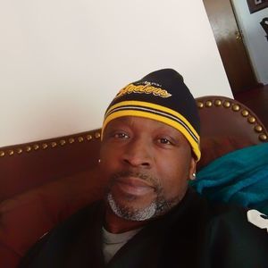 Meet your Posher, Kenneth